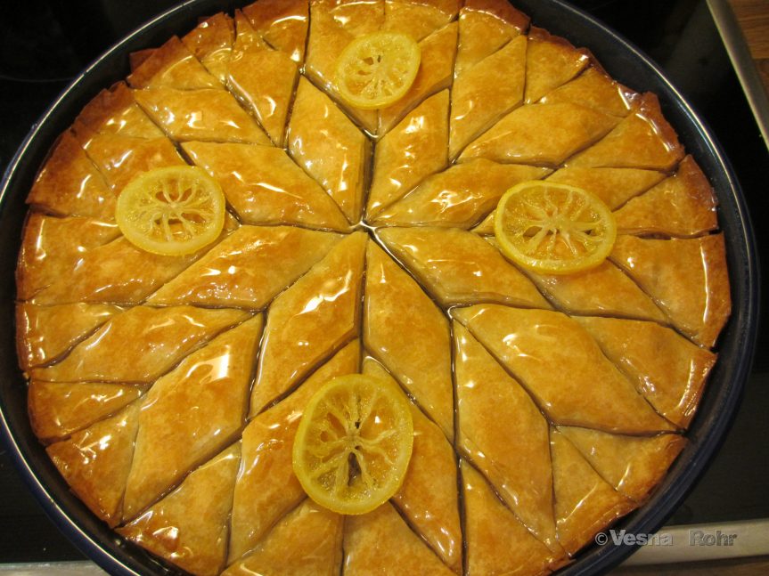 Starinska strumichka baklava